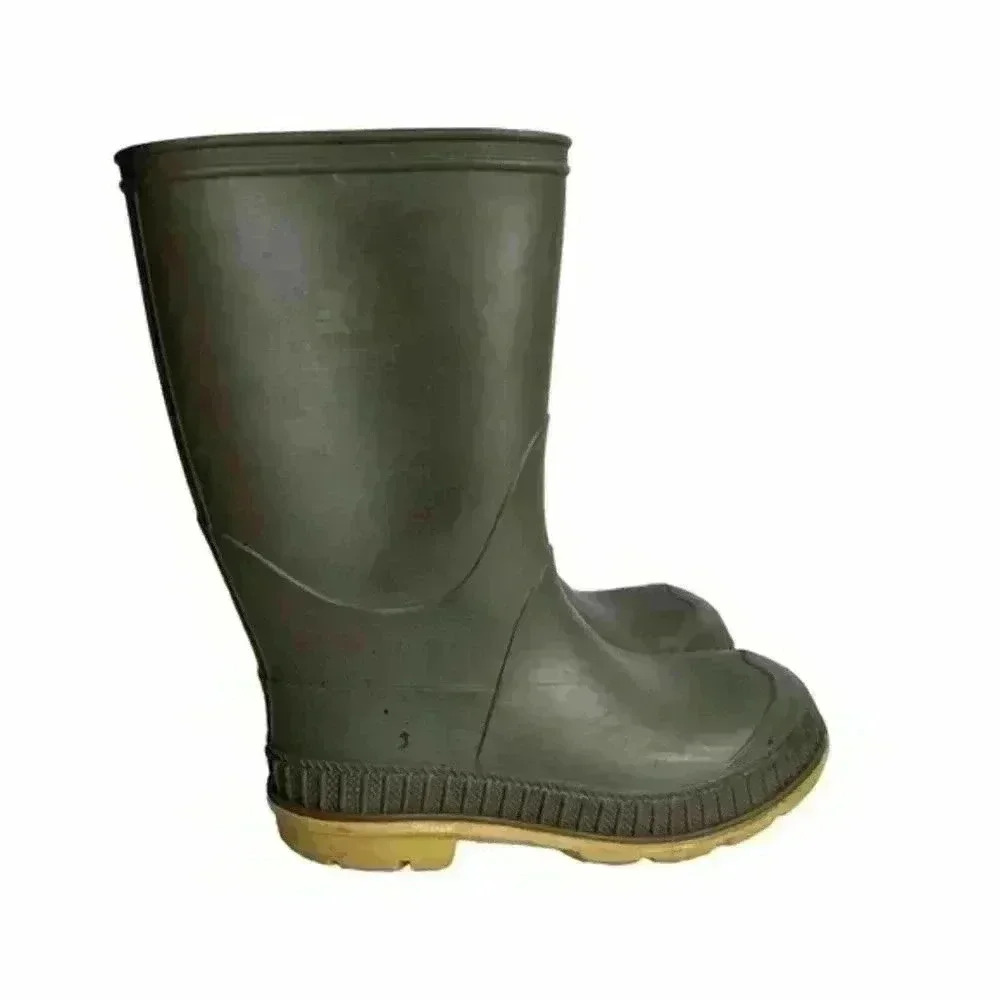 Kamik Classic Stomp Green Rubber Rain Boots for Kids for Everyday Use Si…
